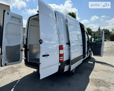 Белый Мерседес Sprinter, объемом двигателя 2.2 л и пробегом 270 тыс. км за 19900 $, фото 46 на Automoto.ua