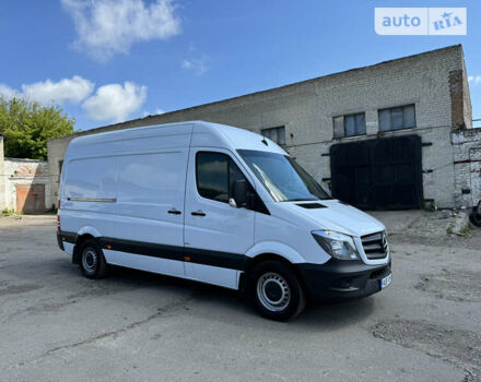 Белый Мерседес Sprinter, объемом двигателя 2.2 л и пробегом 270 тыс. км за 19900 $, фото 7 на Automoto.ua