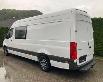 Белый Мерседес Sprinter, объемом двигателя 2.2 л и пробегом 50 тыс. км за 12000 $, фото 2 на Automoto.ua