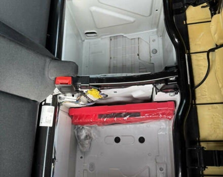 Белый Мерседес Sprinter, объемом двигателя 2.14 л и пробегом 304 тыс. км за 35000 $, фото 43 на Automoto.ua