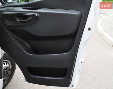 Белый Мерседес Sprinter, объемом двигателя 2.14 л и пробегом 90 тыс. км за 38800 $, фото 48 на Automoto.ua