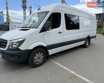 Белый Мерседес Sprinter, объемом двигателя 3 л и пробегом 404 тыс. км за 37000 $, фото 3 на Automoto.ua