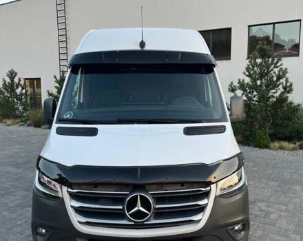 Белый Мерседес Sprinter, объемом двигателя 2.99 л и пробегом 330 тыс. км за 33500 $, фото 3 на Automoto.ua
