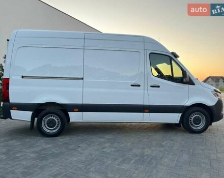 Белый Мерседес Sprinter, объемом двигателя 2.99 л и пробегом 330 тыс. км за 33500 $, фото 11 на Automoto.ua