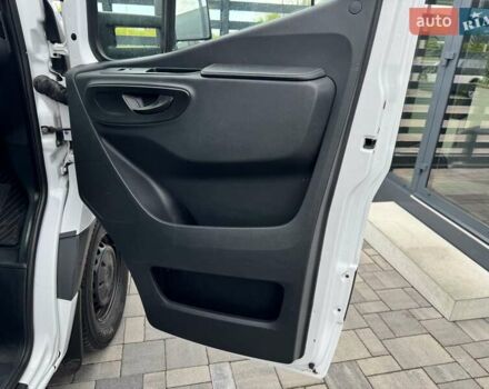 Белый Мерседес Sprinter, объемом двигателя 2.2 л и пробегом 296 тыс. км за 23900 $, фото 25 на Automoto.ua