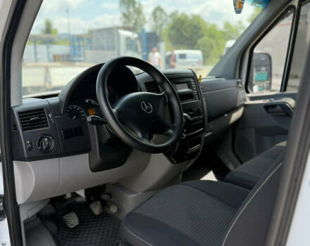 Білий Мерседес Sprinter, об'ємом двигуна 2.1 л та пробігом 340 тис. км за 17500 $, фото 13 на Automoto.ua