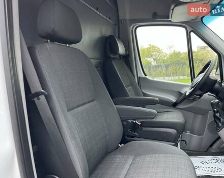 Белый Мерседес Sprinter, объемом двигателя 2.2 л и пробегом 238 тыс. км за 25300 $, фото 28 на Automoto.ua