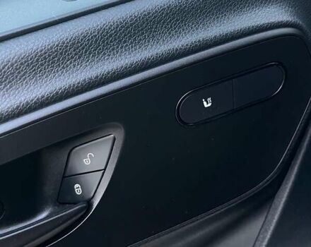 Белый Мерседес Sprinter, объемом двигателя 2.99 л и пробегом 330 тыс. км за 33500 $, фото 44 на Automoto.ua