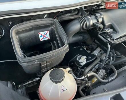 Белый Мерседес Sprinter, объемом двигателя 2.99 л и пробегом 330 тыс. км за 33500 $, фото 30 на Automoto.ua