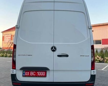 Белый Мерседес Sprinter, объемом двигателя 2.99 л и пробегом 330 тыс. км за 33500 $, фото 8 на Automoto.ua