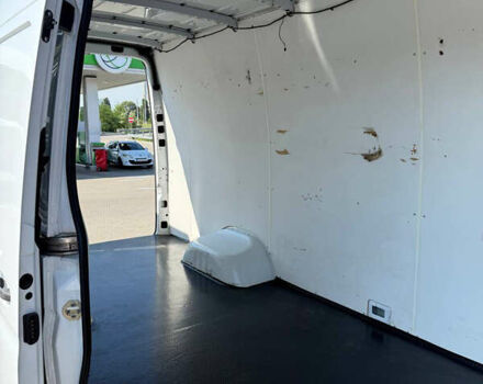 Белый Мерседес Sprinter, объемом двигателя 2.99 л и пробегом 164 тыс. км за 40999 $, фото 11 на Automoto.ua