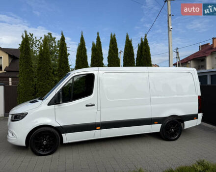 Белый Мерседес Sprinter, объемом двигателя 2.14 л и пробегом 304 тыс. км за 35000 $, фото 4 на Automoto.ua