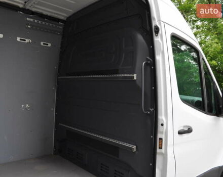 Белый Мерседес Sprinter, объемом двигателя 2.14 л и пробегом 90 тыс. км за 38800 $, фото 39 на Automoto.ua