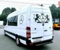 Белый Мерседес Sprinter, объемом двигателя 2.2 л и пробегом 250 тыс. км за 34999 $, фото 2 на Automoto.ua