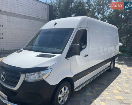 Белый Мерседес Sprinter, объемом двигателя 2.14 л и пробегом 365 тыс. км за 26500 $, фото 2 на Automoto.ua