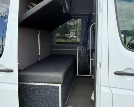 Белый Мерседес Sprinter, объемом двигателя 3 л и пробегом 404 тыс. км за 37000 $, фото 7 на Automoto.ua