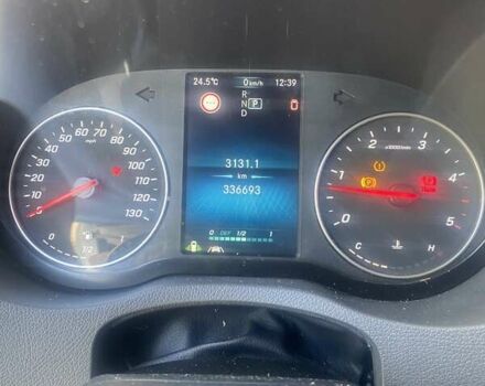 Білий Мерседес Sprinter, об'ємом двигуна 2.99 л та пробігом 337 тис. км за 32000 $, фото 5 на Automoto.ua