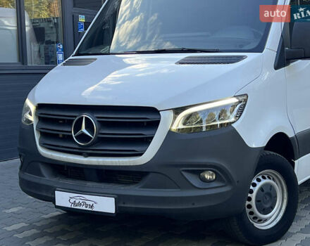 Белый Мерседес Sprinter, объемом двигателя 2.99 л и пробегом 190 тыс. км за 48814 $, фото 12 на Automoto.ua