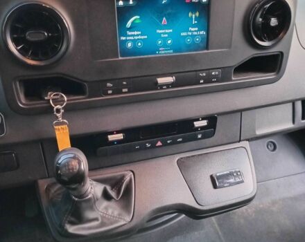 Белый Мерседес Sprinter, объемом двигателя 2.1 л и пробегом 533 тыс. км за 24500 $, фото 9 на Automoto.ua