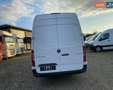 Белый Мерседес Sprinter, объемом двигателя 2.2 л и пробегом 165 тыс. км за 23350 $, фото 12 на Automoto.ua
