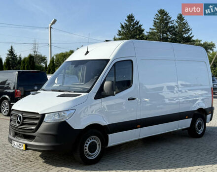 Белый Мерседес Sprinter, объемом двигателя 2.14 л и пробегом 234 тыс. км за 20800 $, фото 2 на Automoto.ua