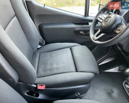 Білий Мерседес Sprinter, об'ємом двигуна 2.2 л та пробігом 280 тис. км за 23800 $, фото 44 на Automoto.ua