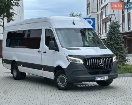 Белый Мерседес Sprinter, объемом двигателя 2.99 л и пробегом 250 тыс. км за 65000 $, фото 9 на Automoto.ua