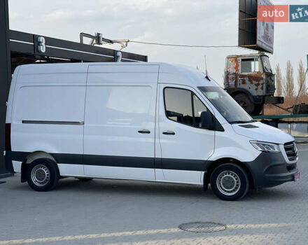 Белый Мерседес Sprinter, объемом двигателя 2.2 л и пробегом 45 тыс. км за 27800 $, фото 6 на Automoto.ua