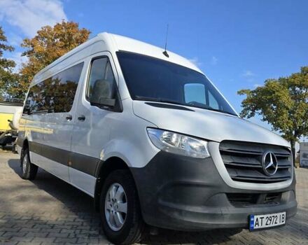 Белый Мерседес Sprinter, объемом двигателя 2.99 л и пробегом 650 тыс. км за 37000 $, фото 5 на Automoto.ua