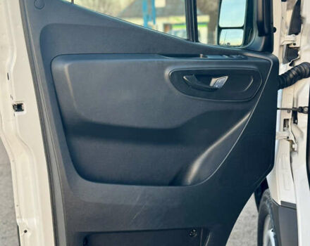 Білий Мерседес Sprinter, об'ємом двигуна 2.14 л та пробігом 240 тис. км за 27900 $, фото 17 на Automoto.ua