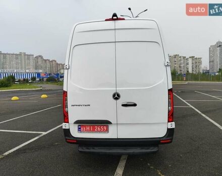 Белый Мерседес Sprinter, объемом двигателя 2.2 л и пробегом 233 тыс. км за 26999 $, фото 18 на Automoto.ua