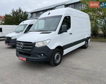 Белый Мерседес Sprinter, объемом двигателя 2.2 л и пробегом 237 тыс. км за 23900 $, фото 1 на Automoto.ua