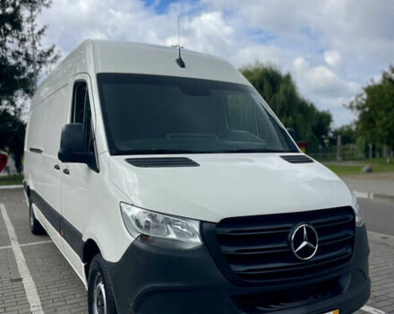 Белый Мерседес Sprinter, объемом двигателя 2.2 л и пробегом 155 тыс. км за 26500 $, фото 3 на Automoto.ua