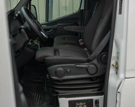 Белый Мерседес Sprinter, объемом двигателя 2.9 л и пробегом 180 тыс. км за 52500 $, фото 25 на Automoto.ua