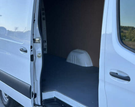 Білий Мерседес Sprinter, об'ємом двигуна 2.99 л та пробігом 190 тис. км за 51216 $, фото 9 на Automoto.ua