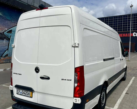 Белый Мерседес Sprinter, объемом двигателя 2.2 л и пробегом 257 тыс. км за 26000 $, фото 7 на Automoto.ua