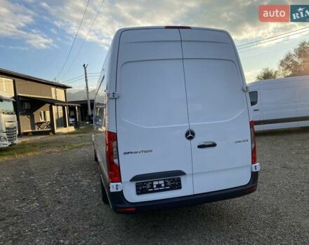 Белый Мерседес Sprinter, объемом двигателя 2.2 л и пробегом 165 тыс. км за 23350 $, фото 13 на Automoto.ua