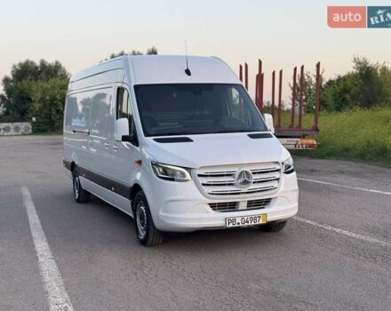Білий Мерседес Sprinter, об'ємом двигуна 2.14 л та пробігом 261 тис. км за 25800 $, фото 1 на Automoto.ua
