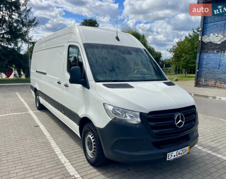 Белый Мерседес Sprinter, объемом двигателя 2.2 л и пробегом 257 тыс. км за 26000 $, фото 2 на Automoto.ua