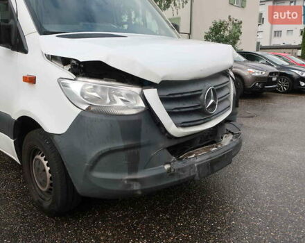 Белый Мерседес Sprinter, объемом двигателя 2.14 л и пробегом 176 тыс. км за 23000 $, фото 7 на Automoto.ua