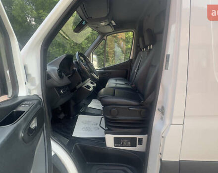 Белый Мерседес Sprinter, объемом двигателя 2.14 л и пробегом 280 тыс. км за 30027 $, фото 46 на Automoto.ua