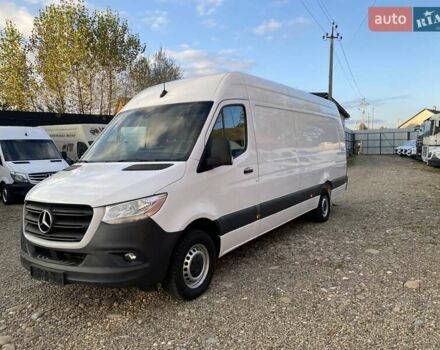 Белый Мерседес Sprinter, объемом двигателя 2.2 л и пробегом 165 тыс. км за 23350 $, фото 7 на Automoto.ua