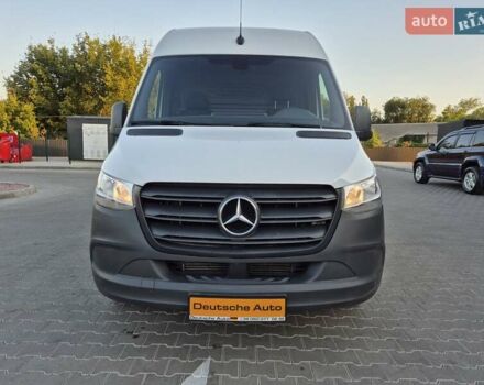 Белый Мерседес Sprinter, объемом двигателя 0 л и пробегом 236 тыс. км за 23555 $, фото 3 на Automoto.ua