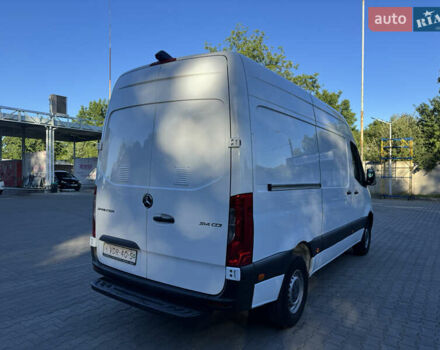 Белый Мерседес Sprinter, объемом двигателя 2.14 л и пробегом 214 тыс. км за 27900 $, фото 5 на Automoto.ua