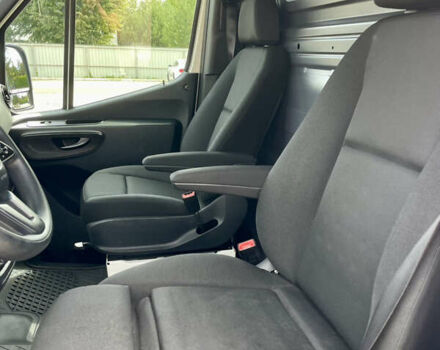 Белый Мерседес Sprinter, объемом двигателя 2.2 л и пробегом 257 тыс. км за 26000 $, фото 24 на Automoto.ua