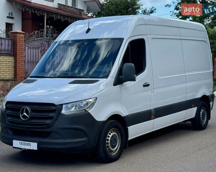 Белый Мерседес Sprinter, объемом двигателя 2.2 л и пробегом 360 тыс. км за 22900 $, фото 2 на Automoto.ua