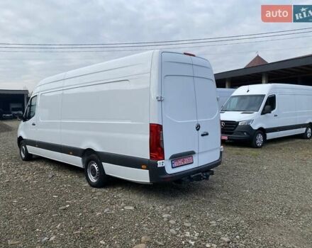 Белый Мерседес Sprinter, объемом двигателя 2.2 л и пробегом 256 тыс. км за 24500 $, фото 11 на Automoto.ua