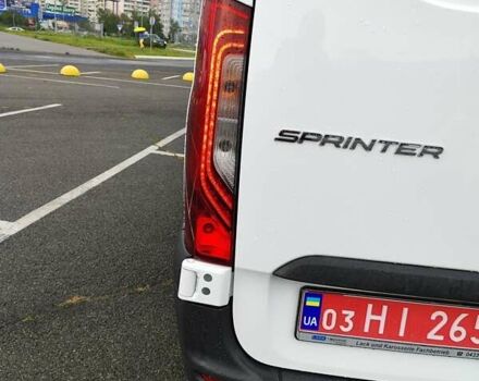 Белый Мерседес Sprinter, объемом двигателя 2.2 л и пробегом 233 тыс. км за 26999 $, фото 4 на Automoto.ua