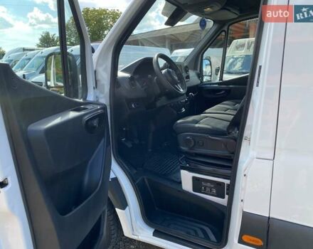 Белый Мерседес Sprinter, объемом двигателя 2.2 л и пробегом 165 тыс. км за 23350 $, фото 39 на Automoto.ua