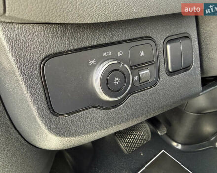 Мерседес Sprinter 2019 у Чернівцях на Automoto.ua Білий Мерседес Sprinter, об'ємом двигуна 3 л та пробігом 109 тис. км за 51500 $, фото 18 на Automoto.ua